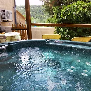  Vakantiehuis Les Lauriers Roses Frankrijk